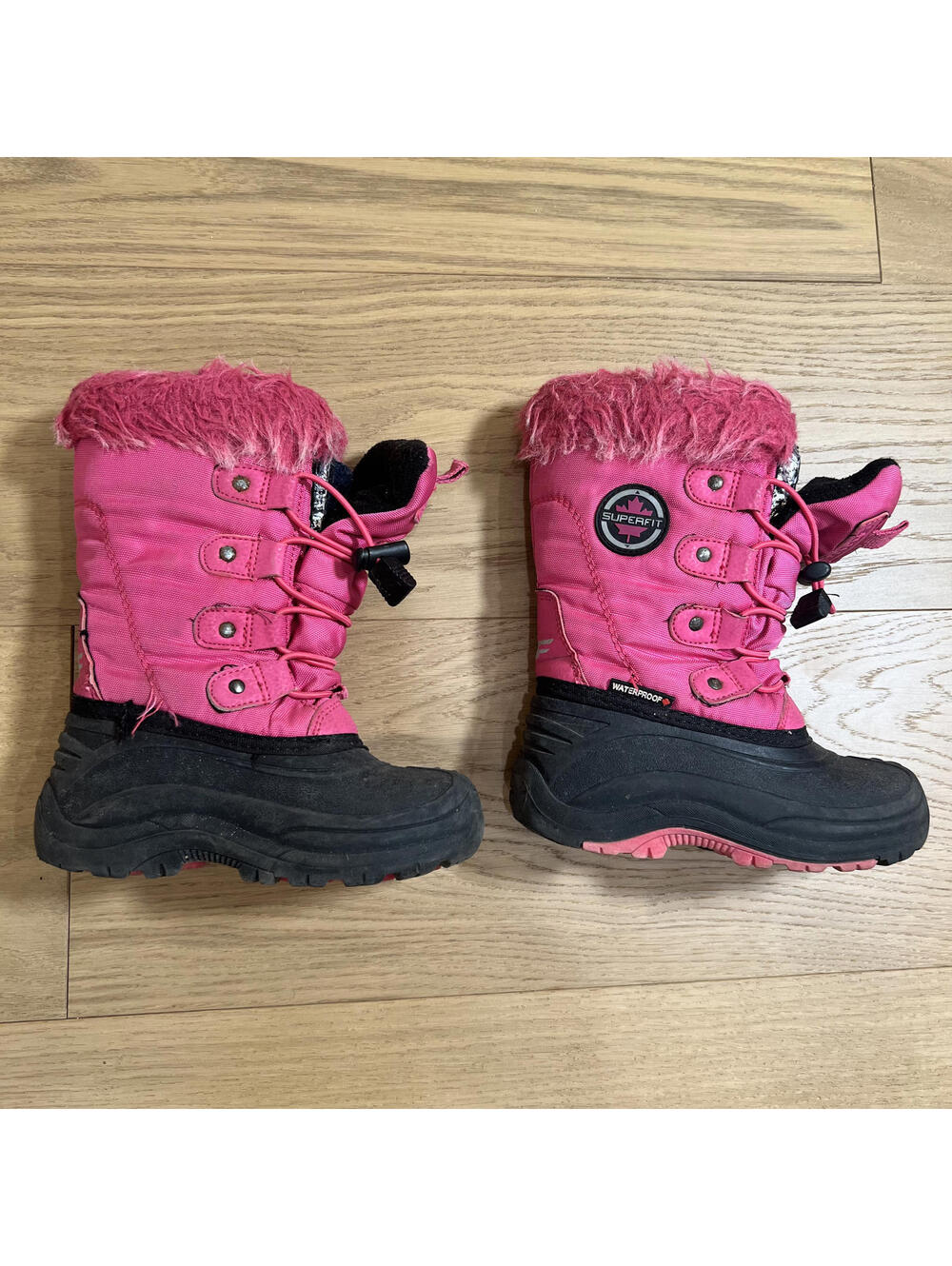 Superfit Canada Pink Waterproof Boots – Youth Size 11